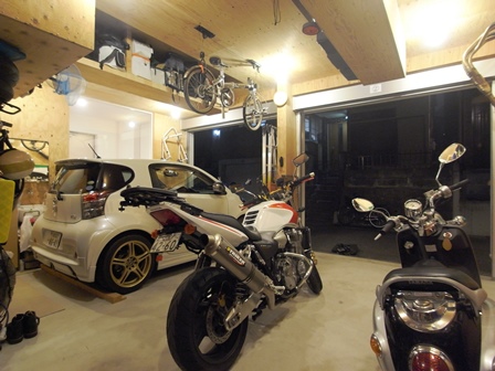 吹田・千里山のガレージハウス