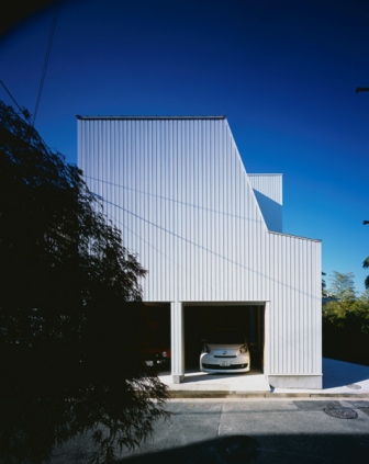 吹田・千里山のガレージハウス